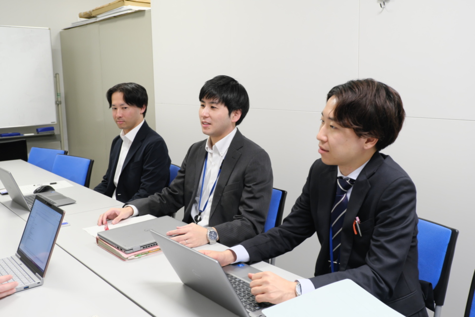 制度を推し進める3名に話を伺いました