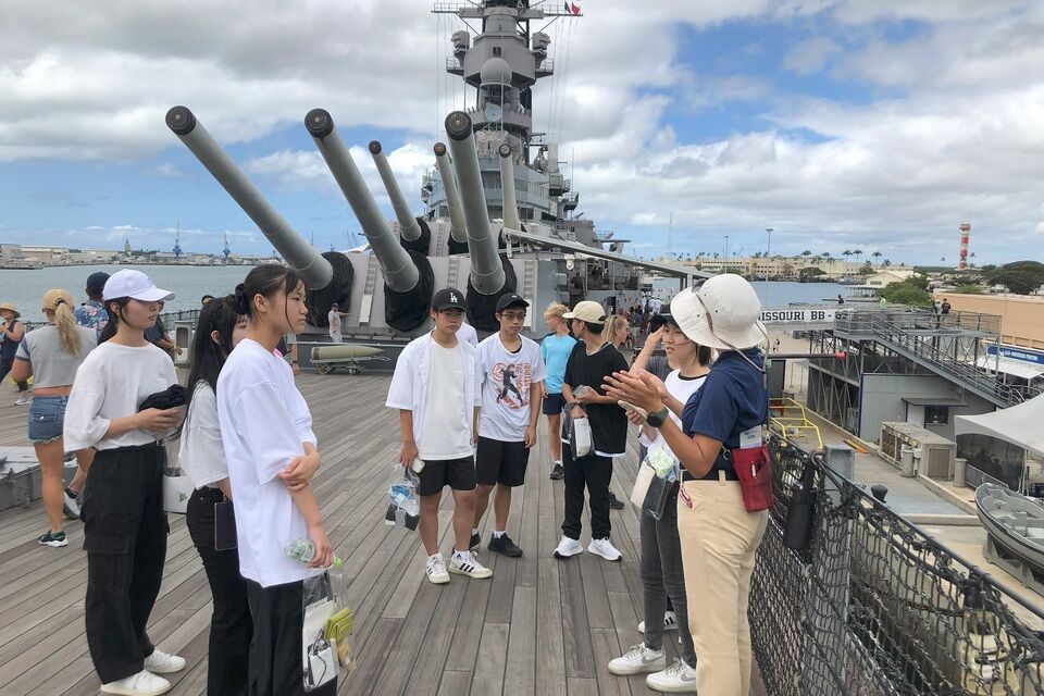 ハワイ研修で行った戦艦ミズーリ見学の様子