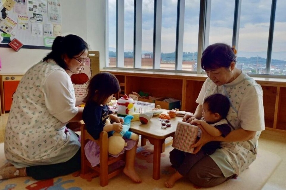 一時預かりでは、専任保育士が子どもを保育