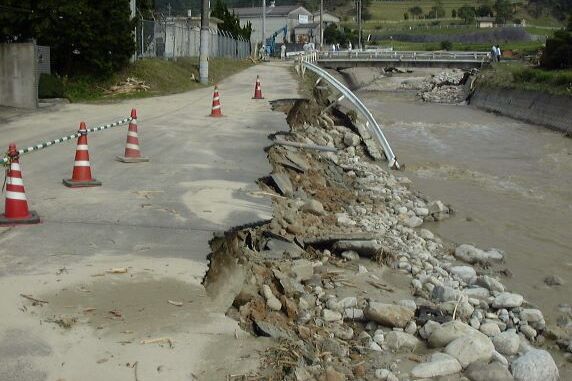 なぜ寄附を募るのか