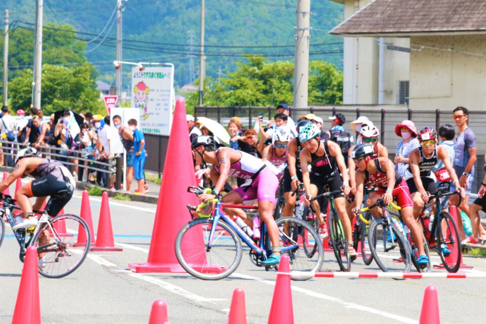 南丹市で実施したトライアスロン大会の様子