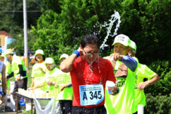 雄大な蔵王の山並みや釜房湖畔を走る 川崎レイクサイドマラソン協賛支援