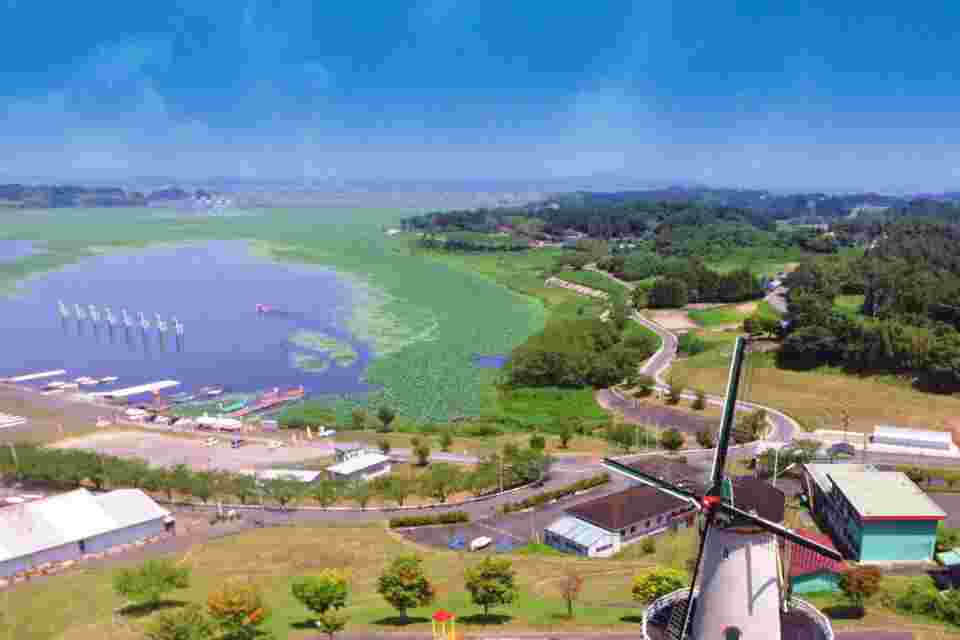 「スマート農業等普及推進」による地域資源を活かした産業の活性化、安定した雇用の創出